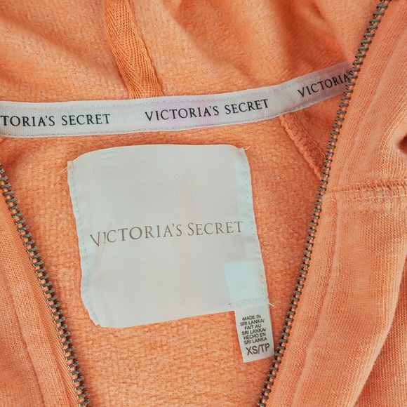 Victoria's Secret Sequined Sweatshirt & Pants - Picture 5 of 10